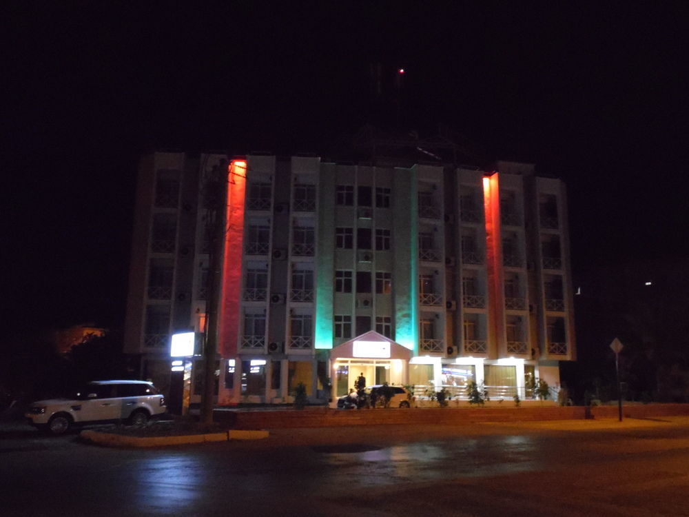 Winecity Hotel Демре Екстериор снимка